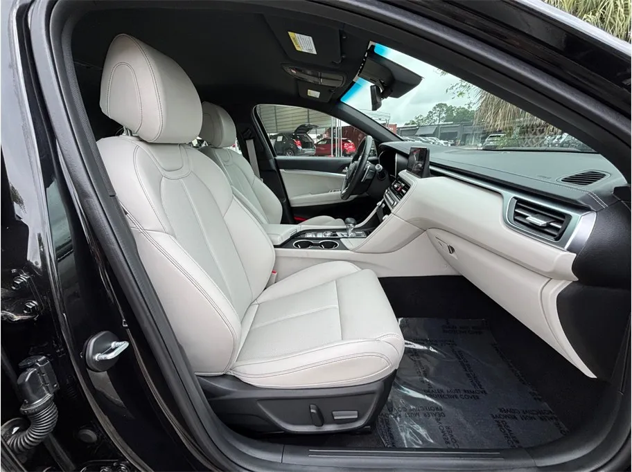 2025 GENESIS G70 Standard - Photo 41