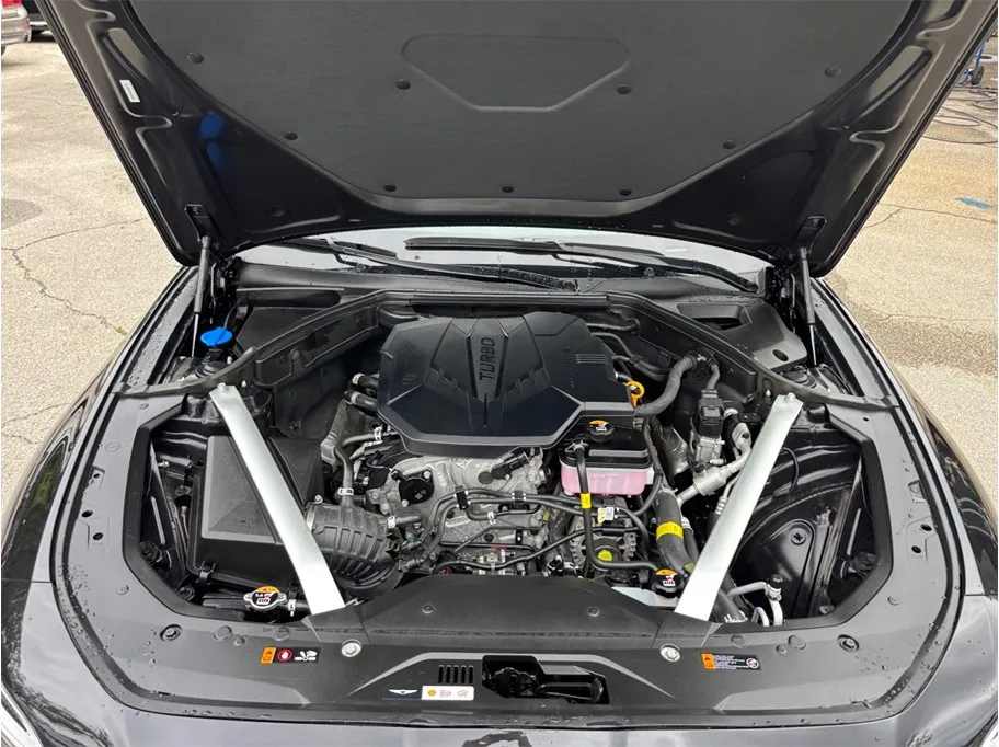 2025 GENESIS G70 Standard - Photo 47