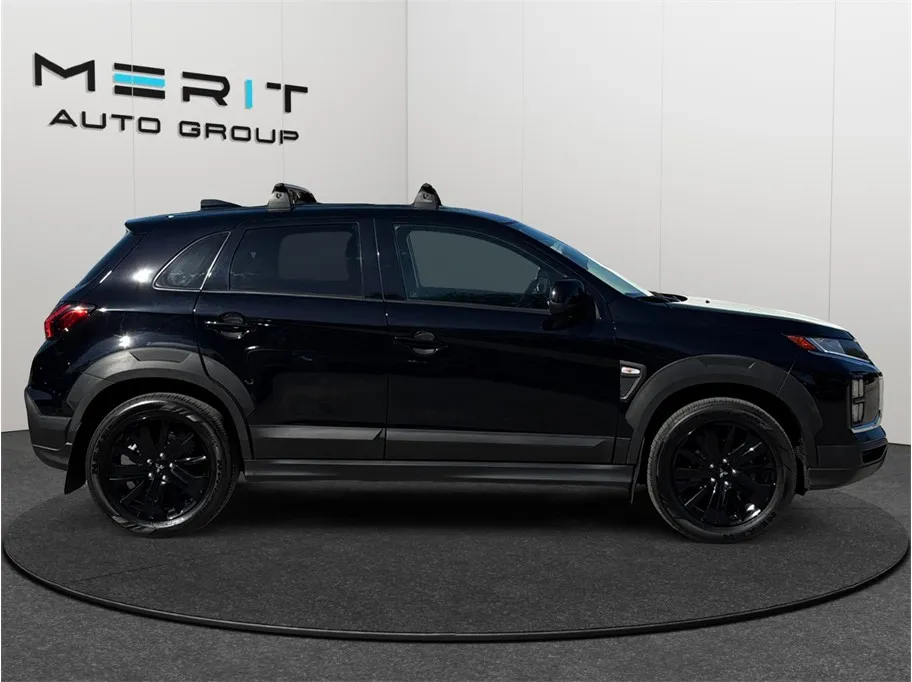 Mitsubishi Outlander Sport photo 10
