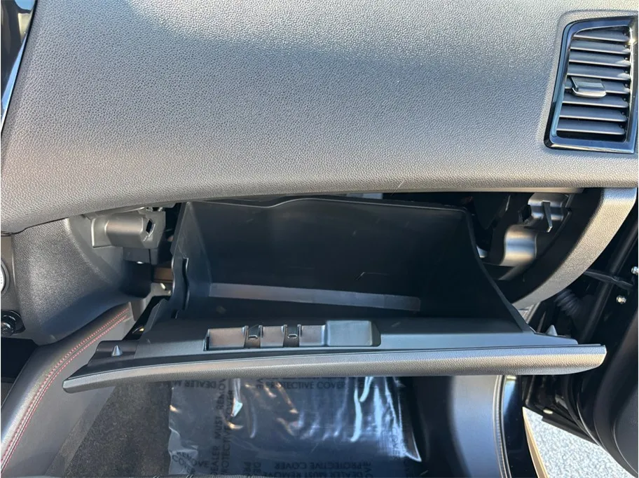 Mitsubishi Outlander Sport photo 35