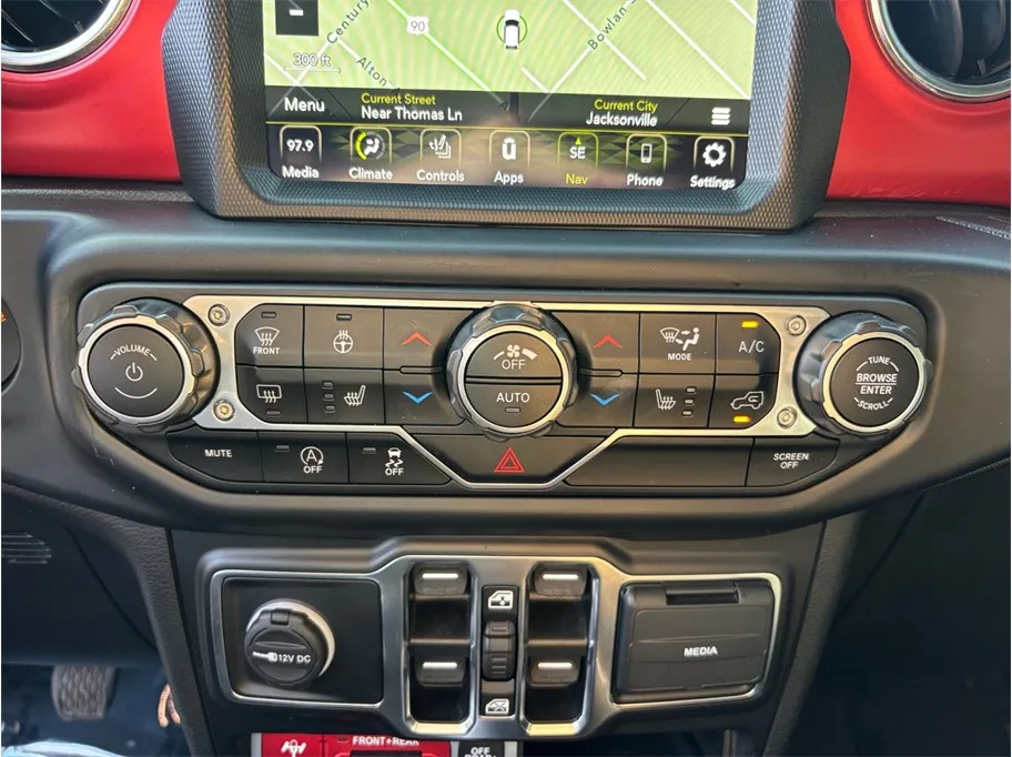 Jeep Gladiator photo 27
