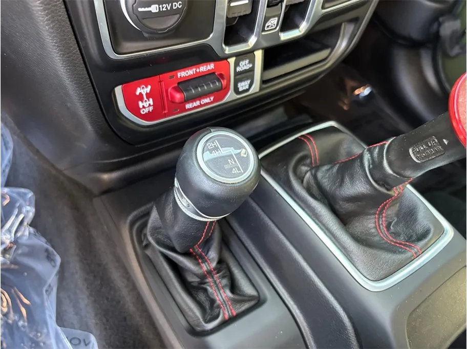 Jeep Gladiator photo 31