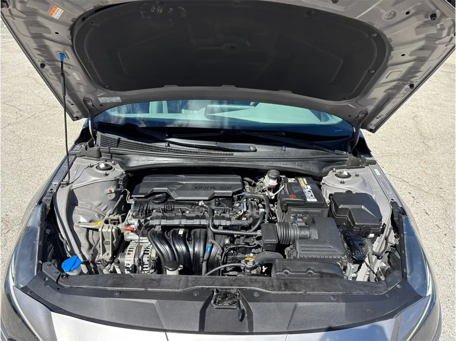 Hyundai Elantra photo 41