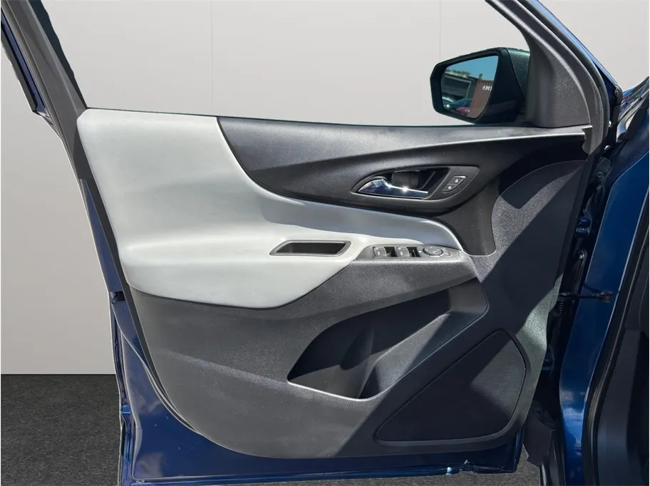 Chevrolet Equinox photo 18