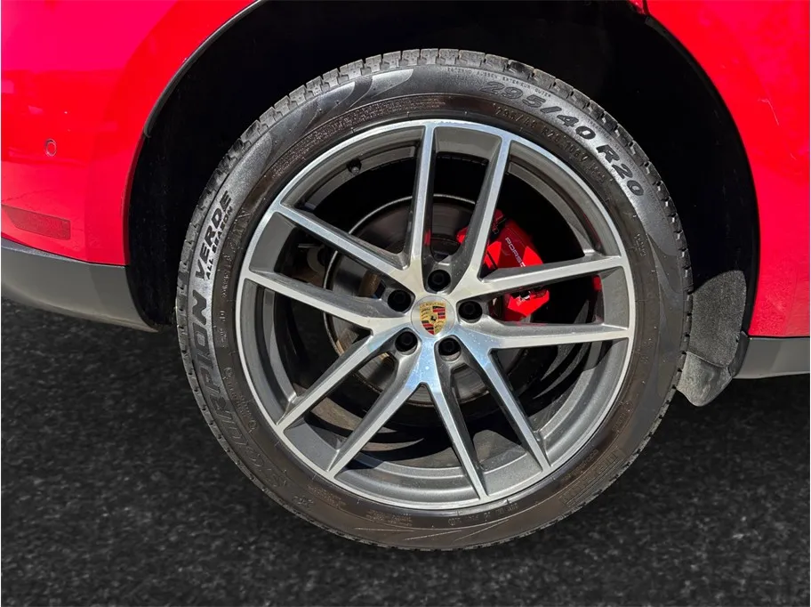 Porsche Macan photo 15