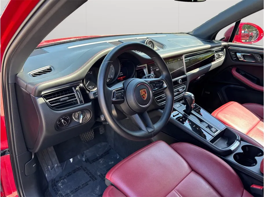 Porsche Macan photo 6