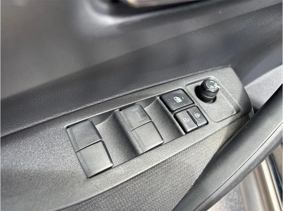 Toyota GR Corolla photo 19