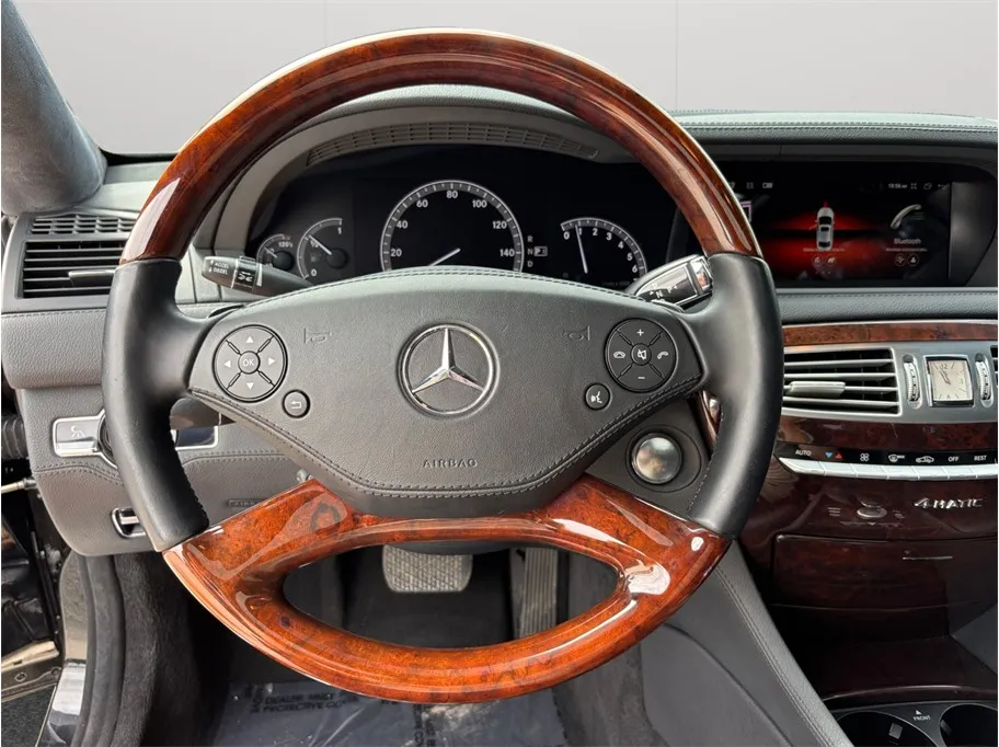 Mercedes-Benz CL-Class photo 27