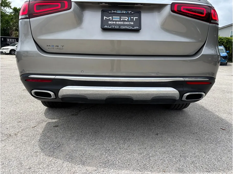 Mercedes-Benz GLS photo 18