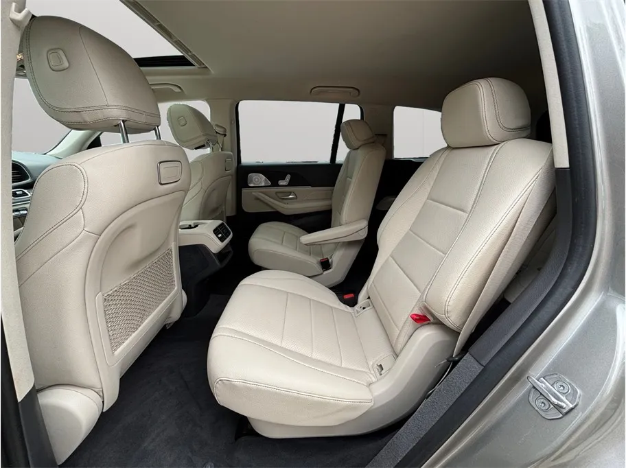 Mercedes-Benz GLS photo 41