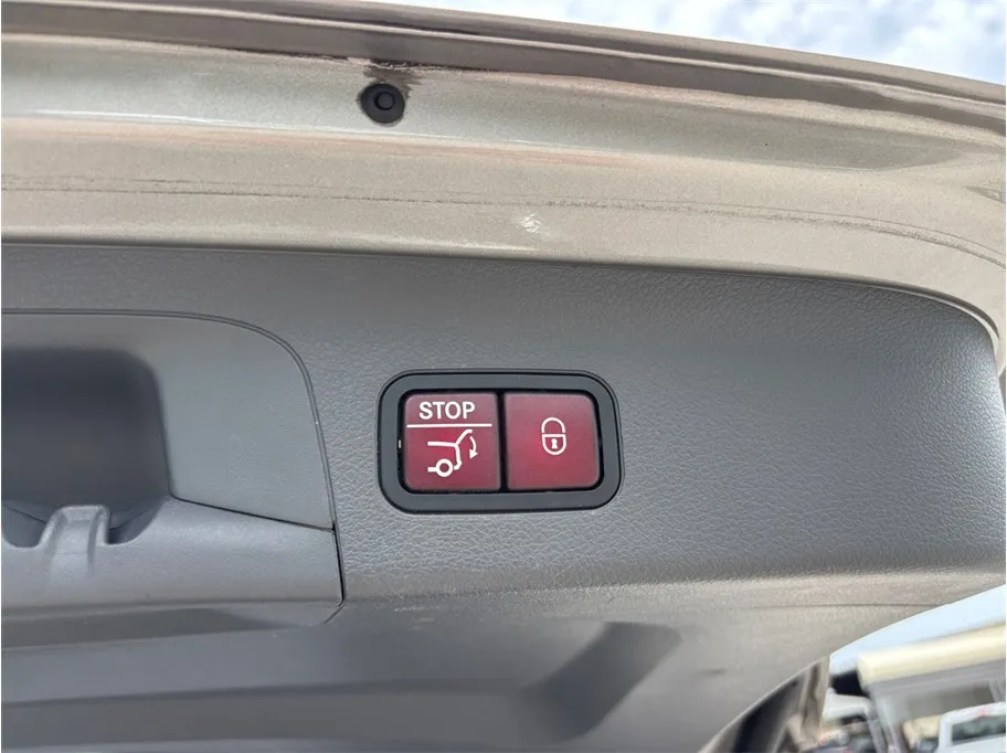 Mercedes-Benz GLS photo 51
