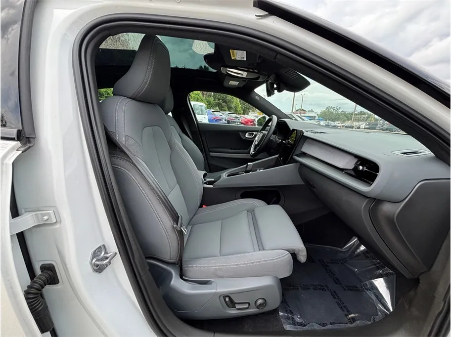 Polestar 2 photo 43