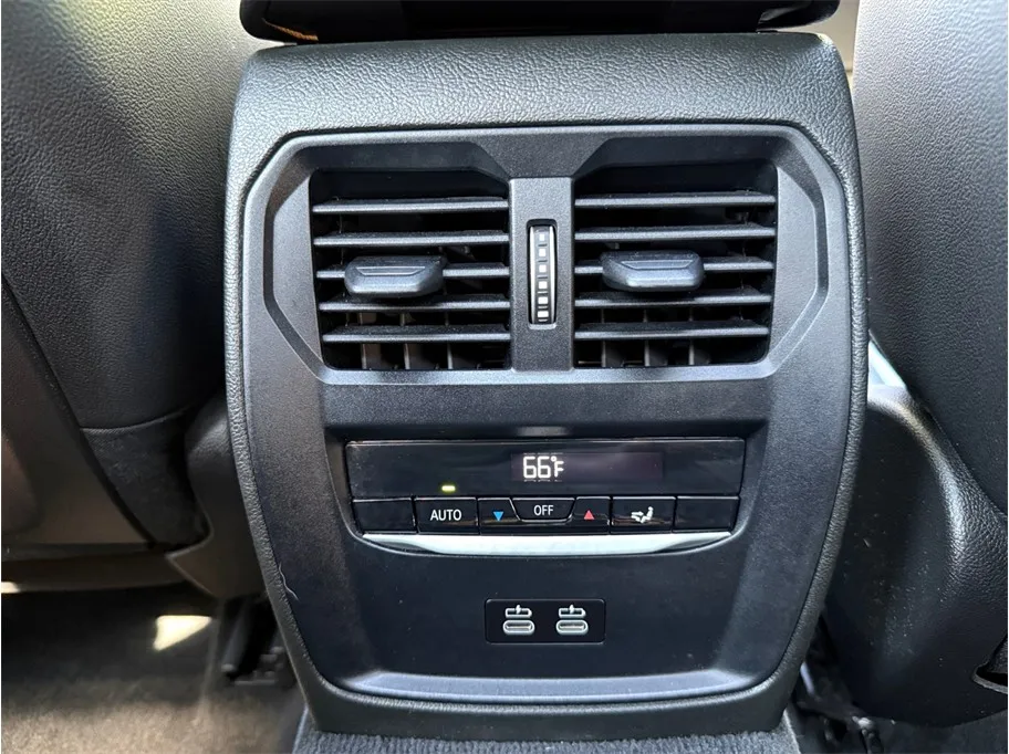 BMW 3 Series photo 41