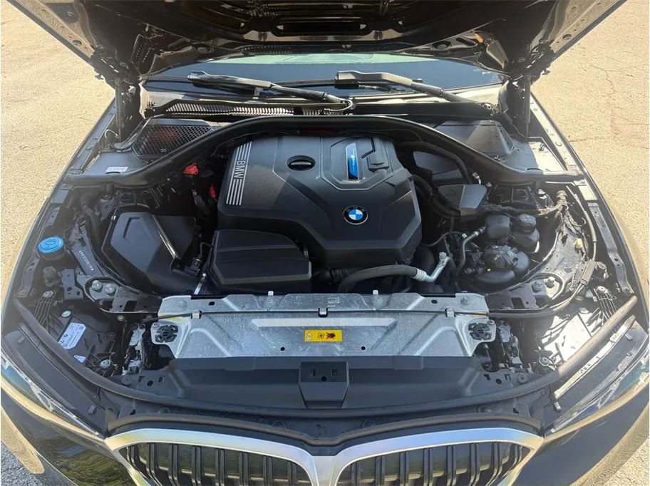 BMW 3 Series photo 51