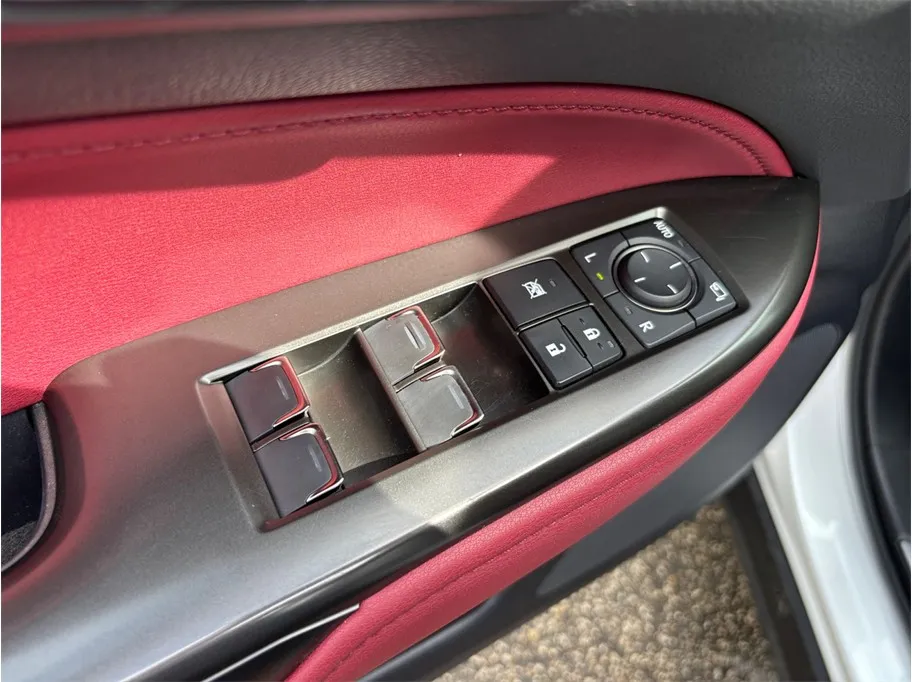 Lexus NX photo 20