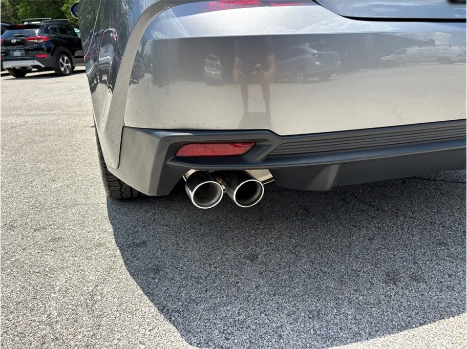 Toyota Camry photo 15
