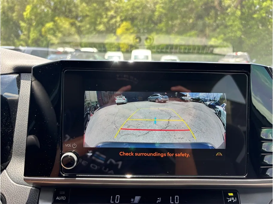 Toyota Camry photo 28