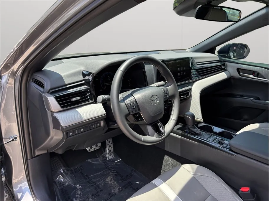 Toyota Camry photo 6