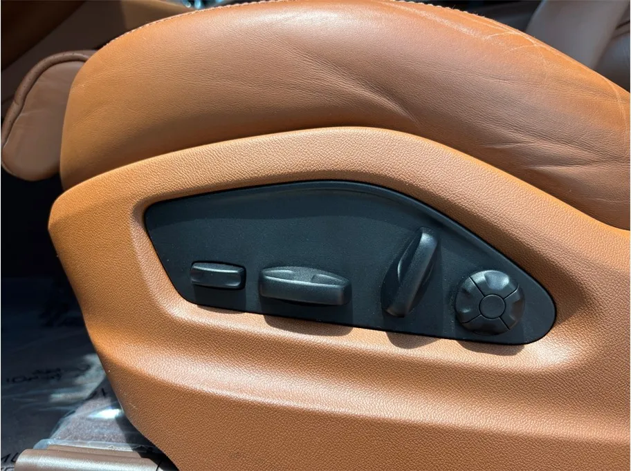 Porsche Cayenne photo 22