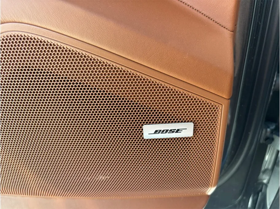 Porsche Cayenne photo 27