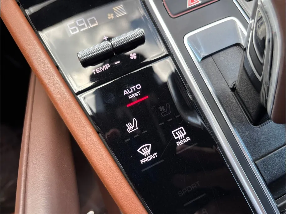 Porsche Cayenne photo 37