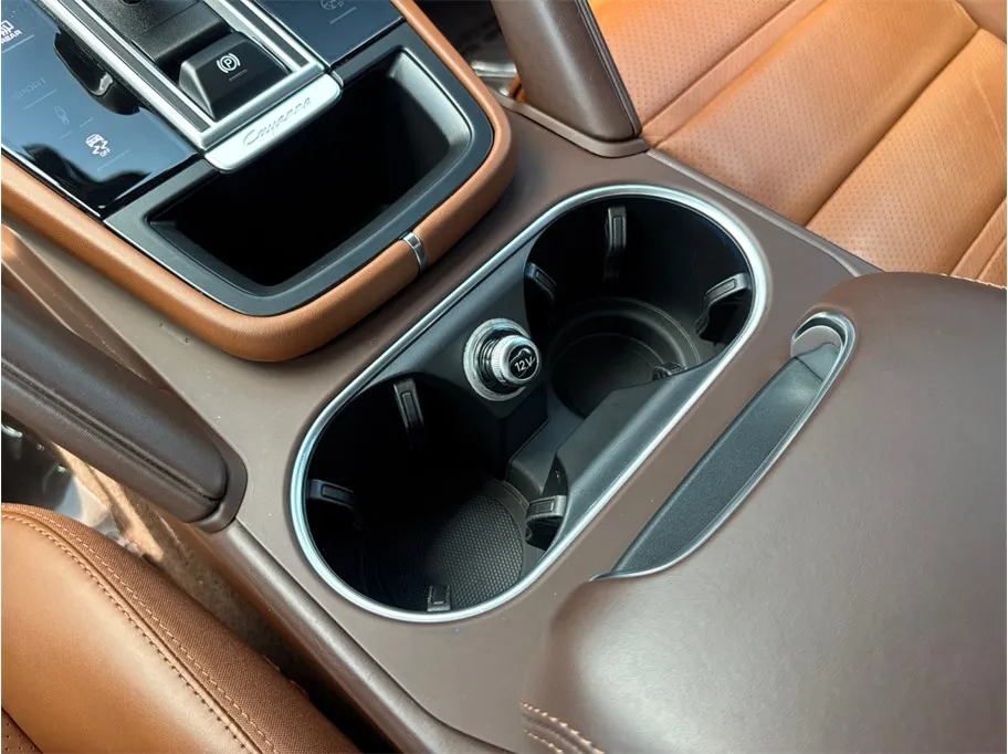 Porsche Cayenne photo 40