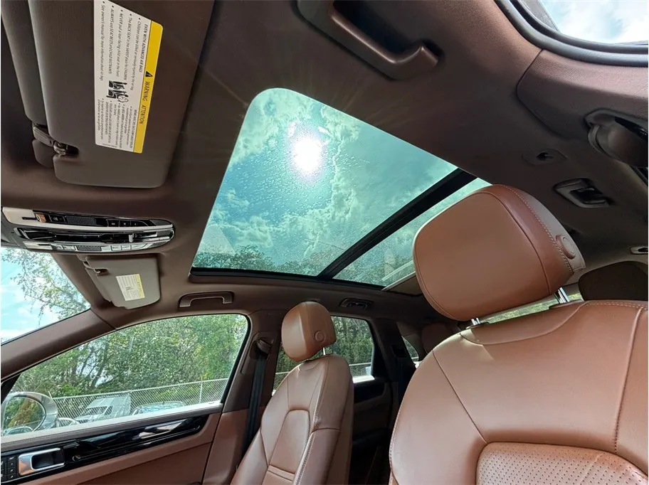 Porsche Cayenne photo 42