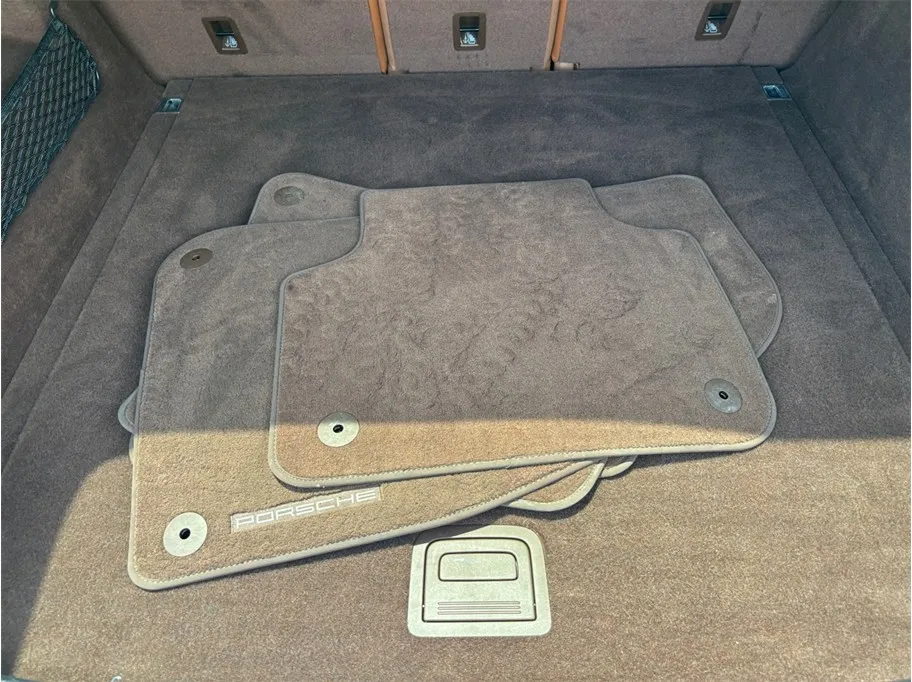 Porsche Cayenne photo 56