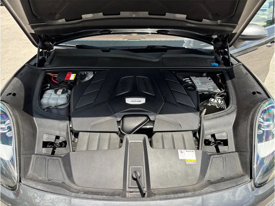 Porsche Cayenne photo 57