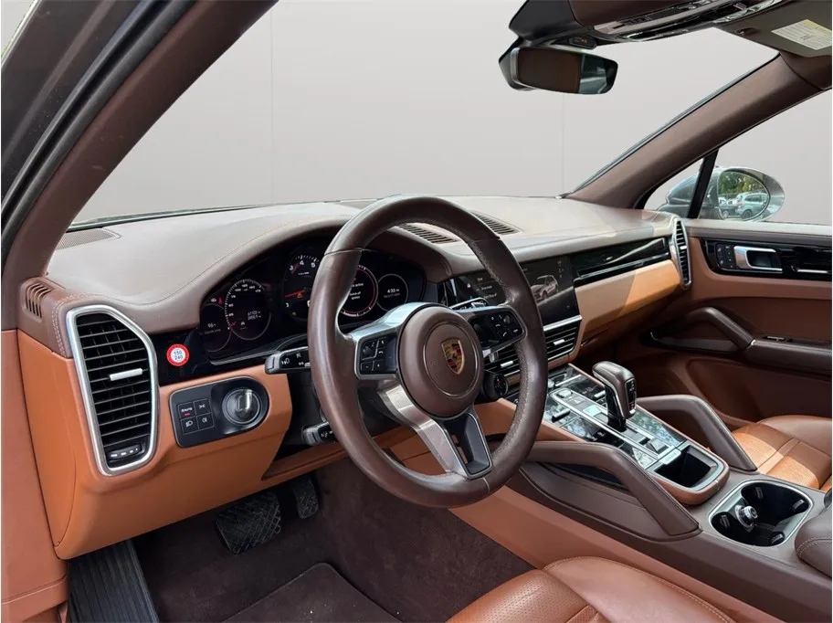 Porsche Cayenne photo 6