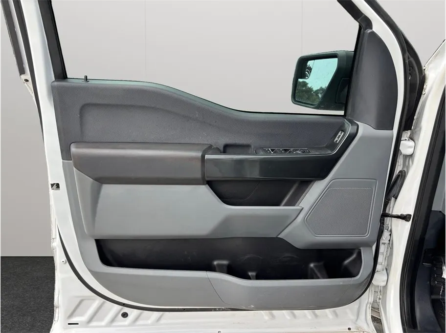 Ford F-150 photo 17