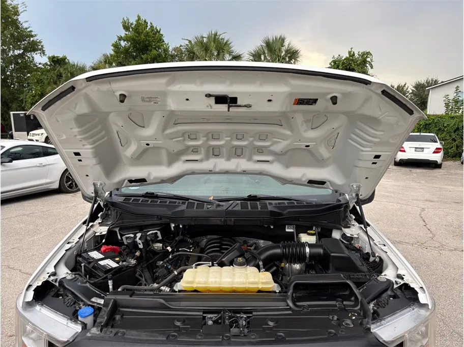 Ford F-150 photo 35