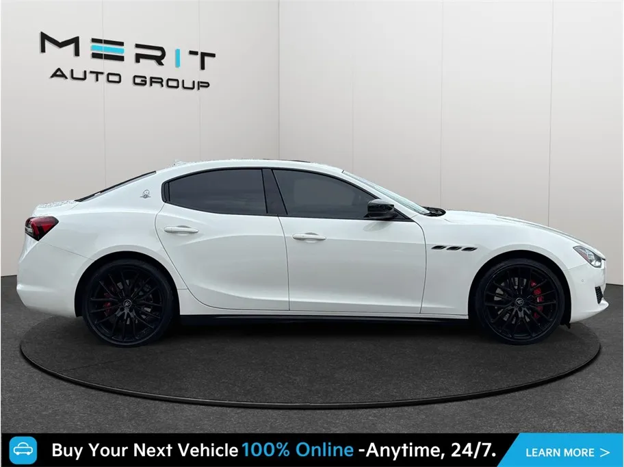 Maserati Ghibli photo 10