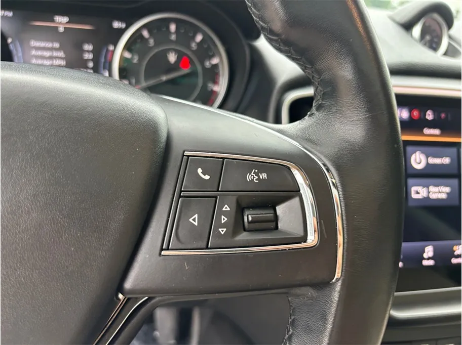 Maserati Ghibli photo 23