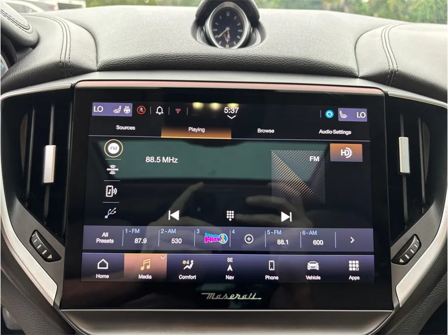 Maserati Ghibli photo 25