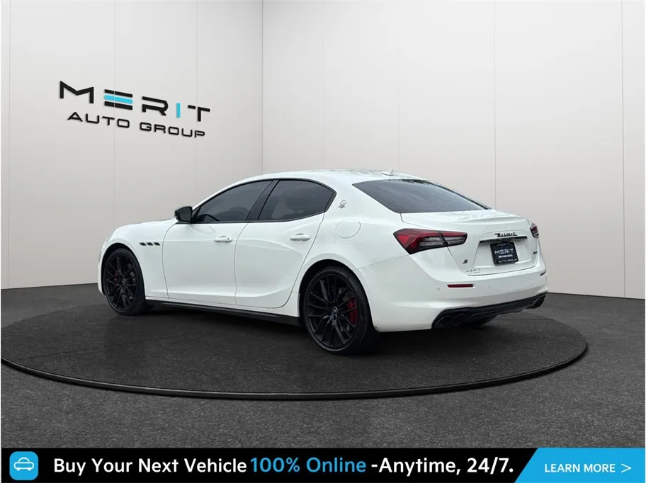 Maserati Ghibli photo 7