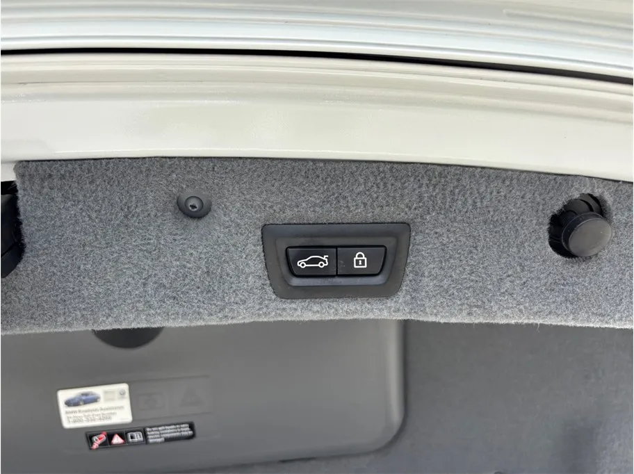 BMW 7 Series photo 51