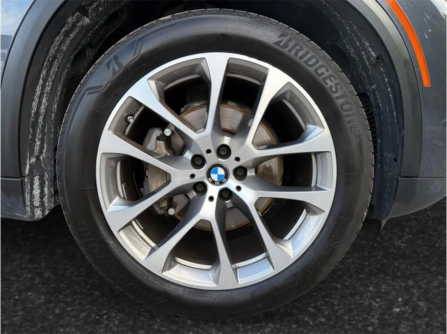 BMW X5 photo 13