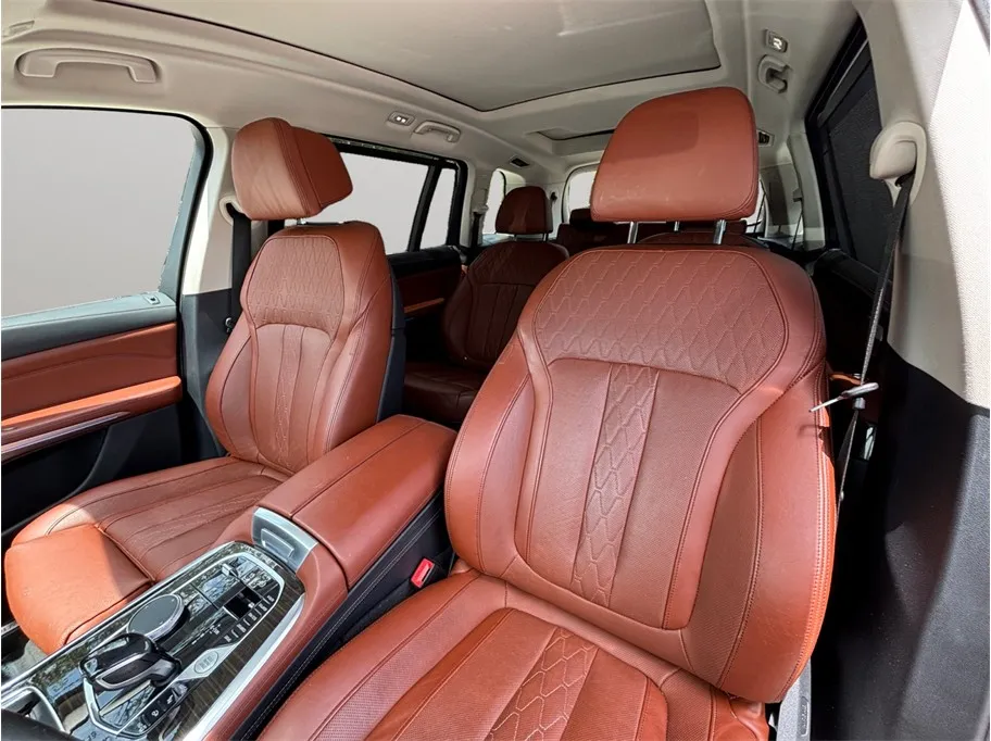 BMW X7 photo 21
