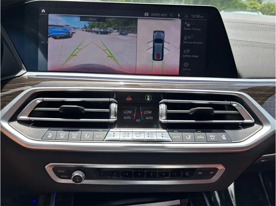 BMW X7 photo 36