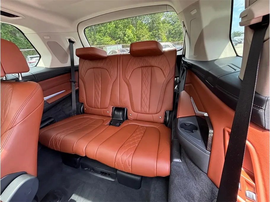 BMW X7 photo 49