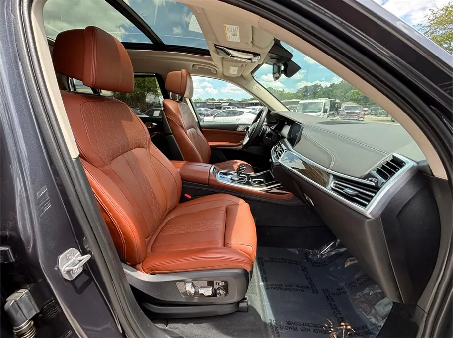 BMW X7 photo 51