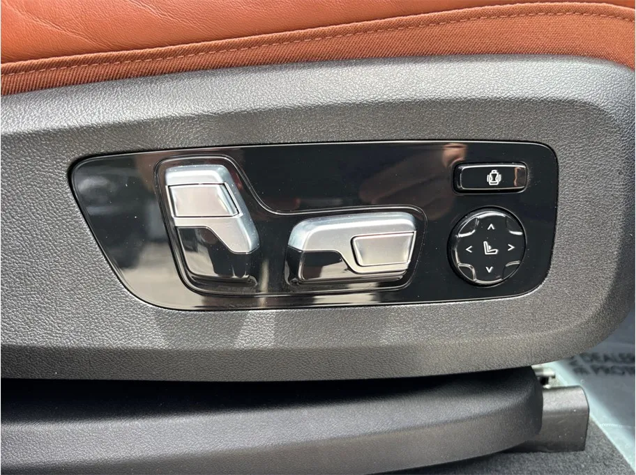 BMW X7 photo 52