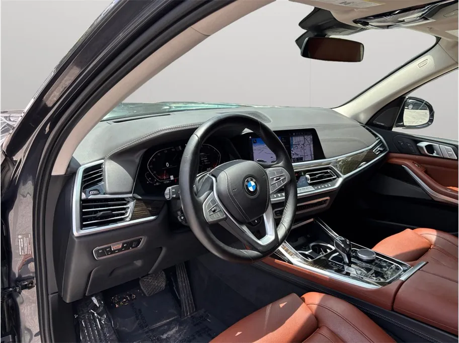 BMW X7 photo 6