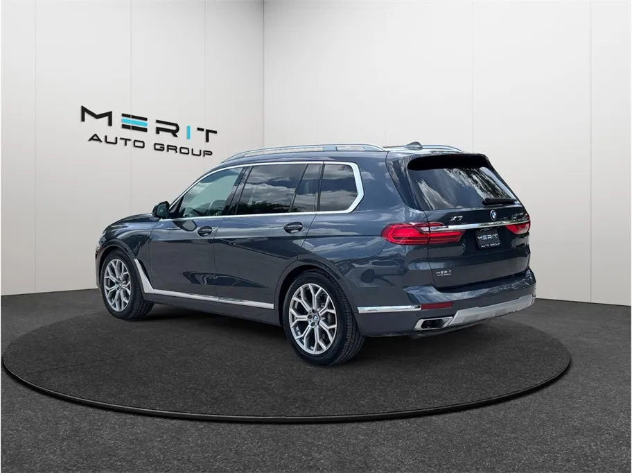 BMW X7 photo 7