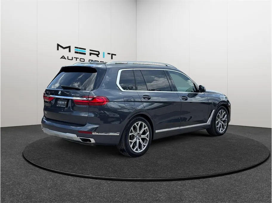 BMW X7 photo 9