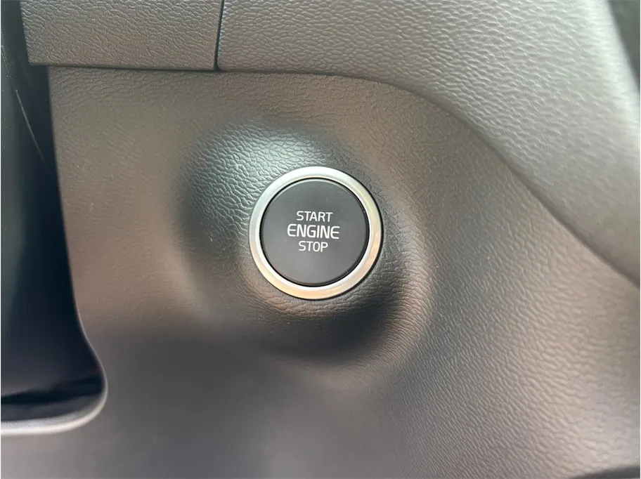 Volvo XC40 photo 28