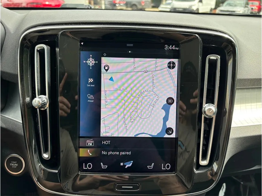 Volvo XC40 photo 30