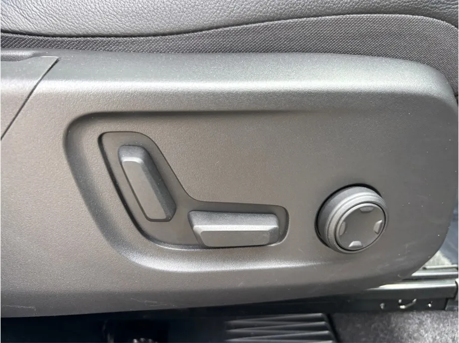 Volvo XC40 photo 44