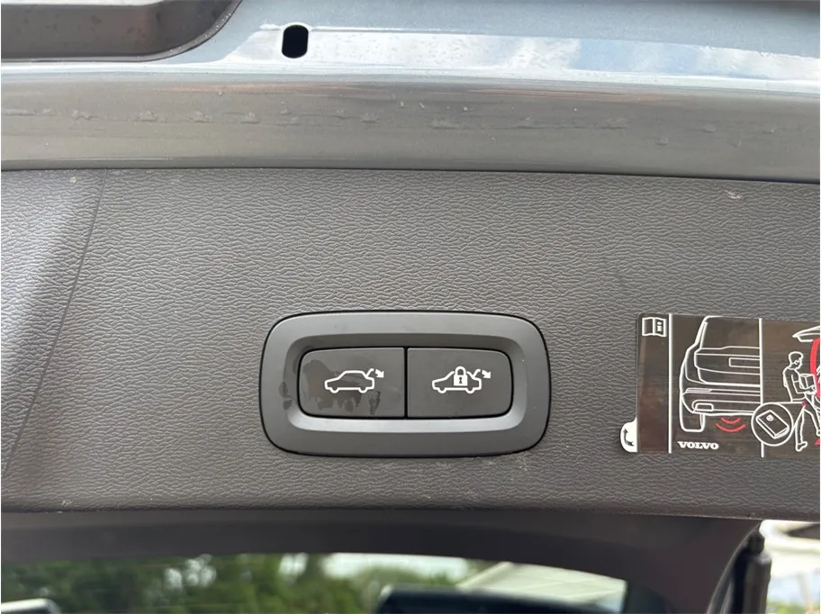 Volvo XC40 photo 48